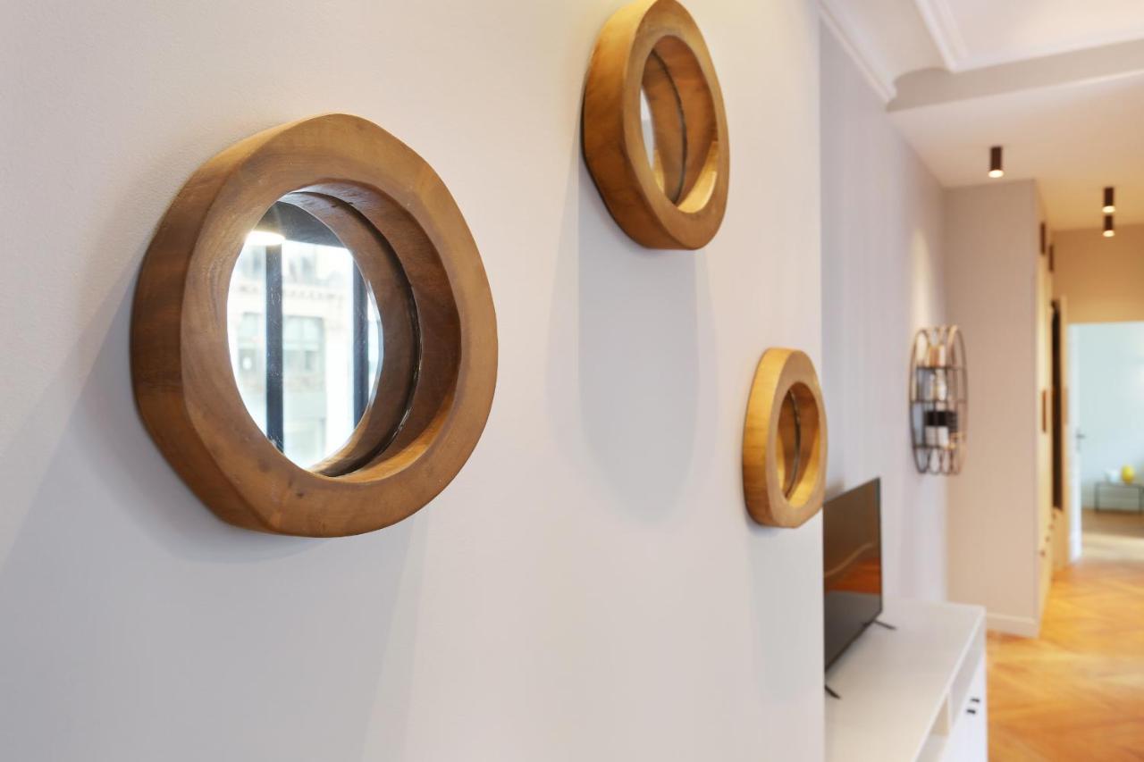 Apartment Center Of Paris By Studio Prestige Exterior photo